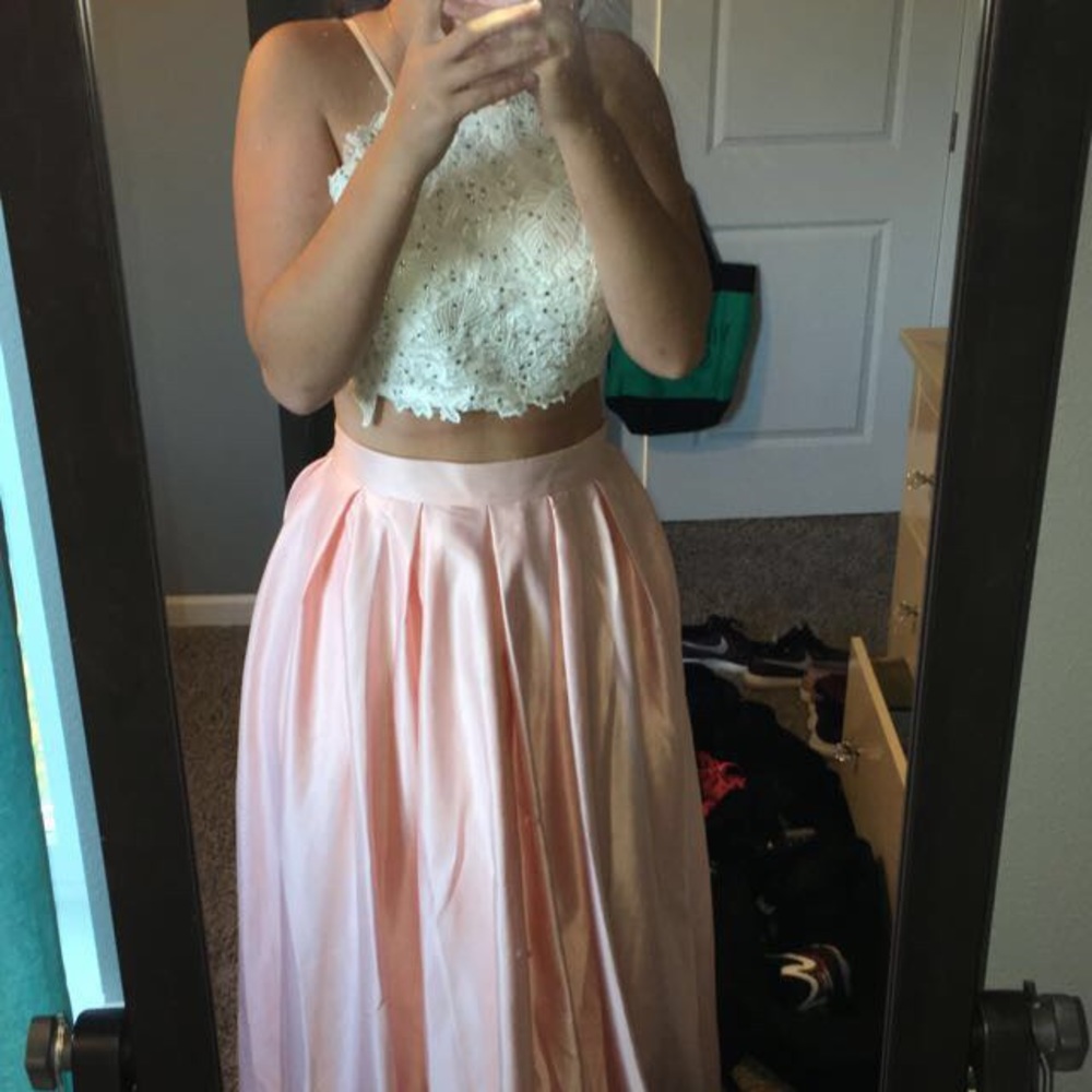 Prom/homecoming dress